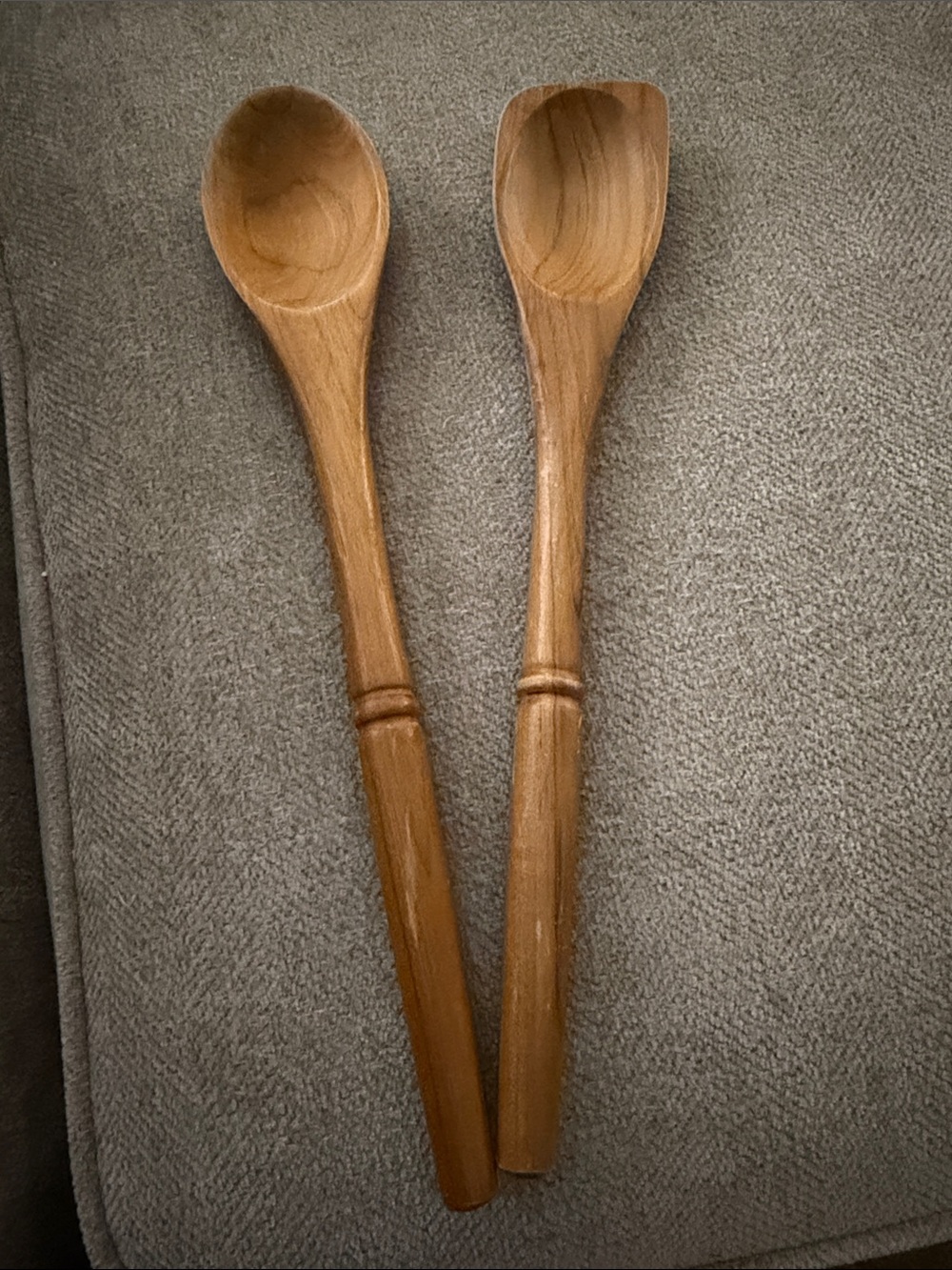 Natural Brown Wooden Serving Spoon Set - Classic Kitchen Utensils